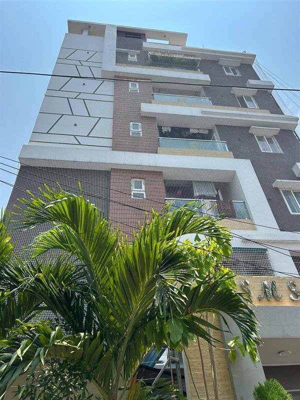 Building Safety Nets installation by HRB Sports & Safety Nets